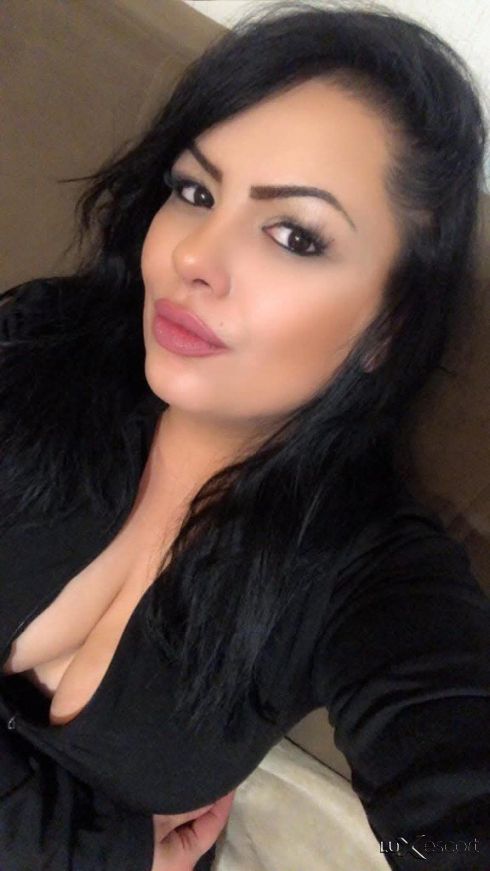 NEW BRUNETTE TOP ESCORT ❤️❤️❤️ -  снимка 1