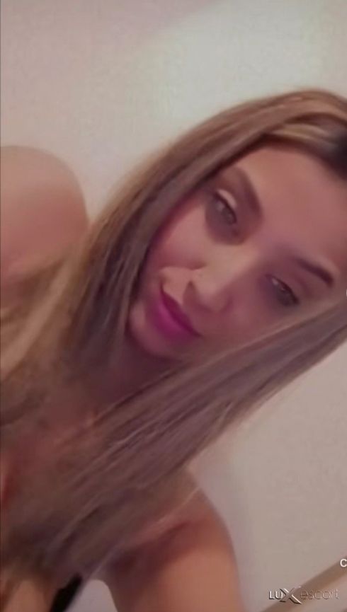 ⚜️Vip Escort ❤️нова в гръда -  снимка 0