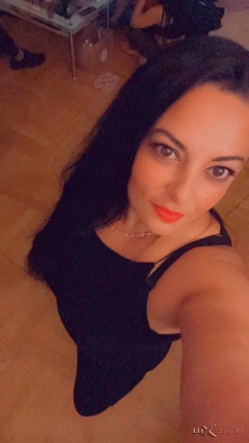 Ново искушение😘 -  снимка 0