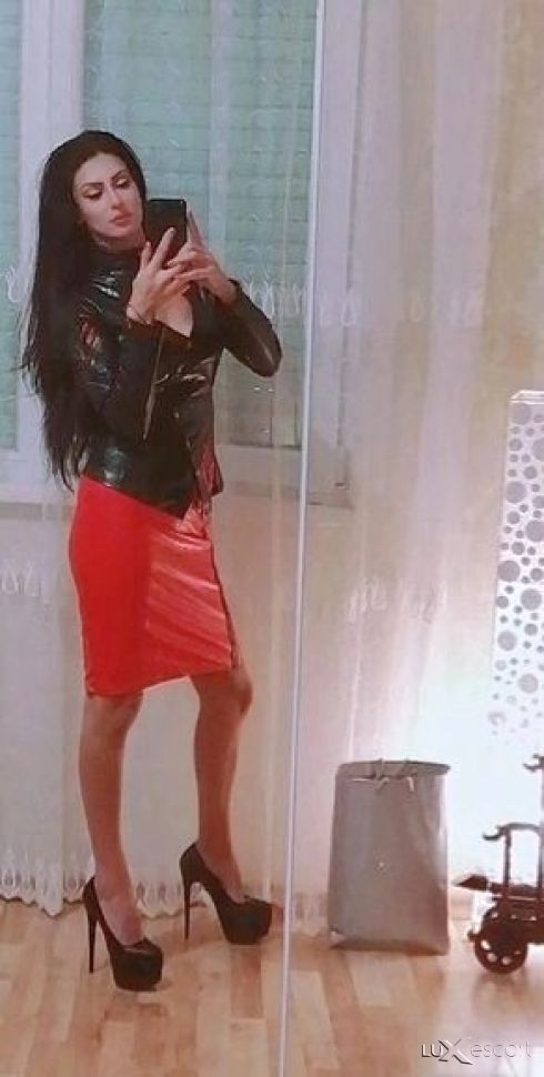 роси Много обичам 69 в цената 30мин -  снимка 7