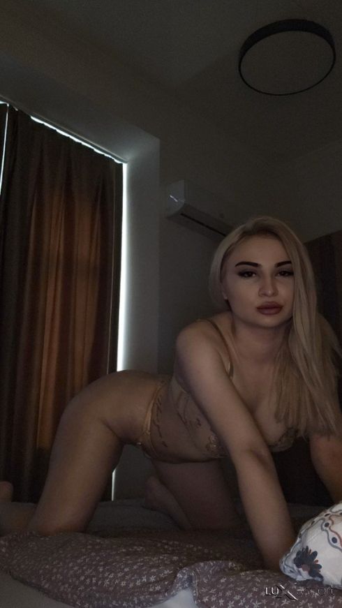 Hot Raya(30 min 100euro) -  снимка 2