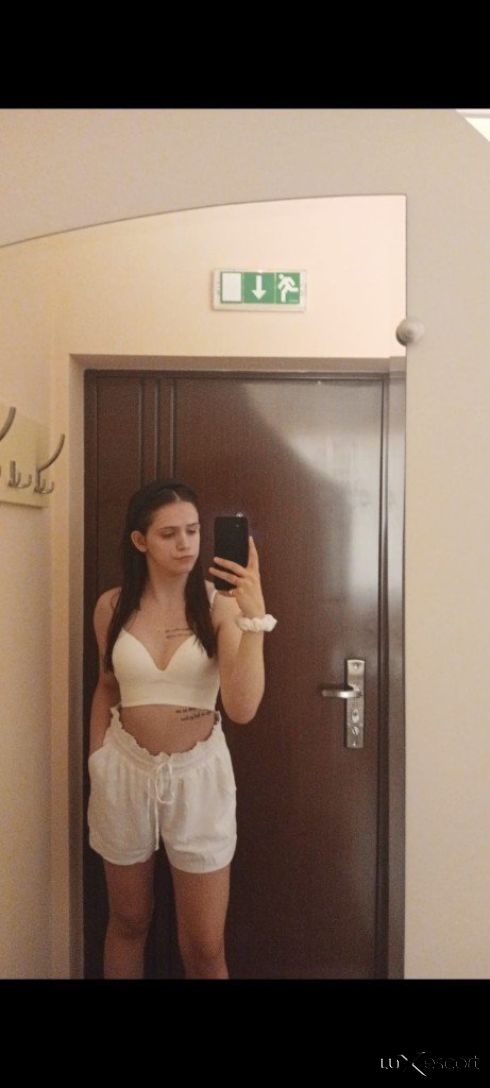 Нова в града !! Секс без презерватив 💯💯💯 -  снимка 6