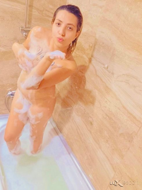 Нова във Града Без Неприятни Изненади 💯 Реална 💯 ела и Се убеди -  снимка 0