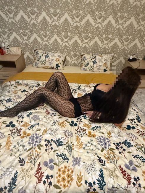 Нова за малко -  снимка 0