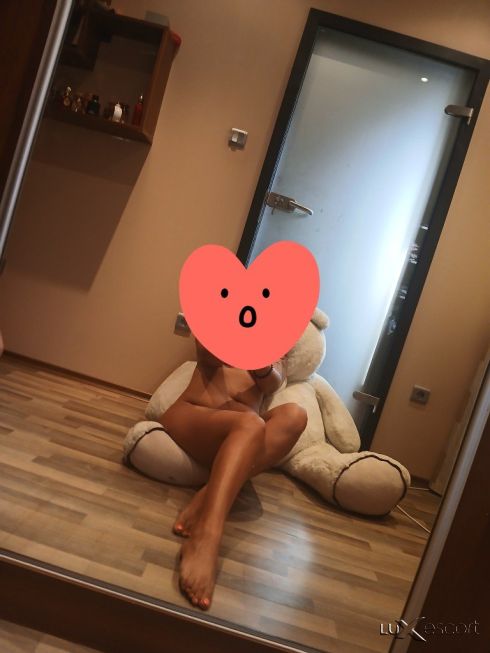 Anna -  снимка 0