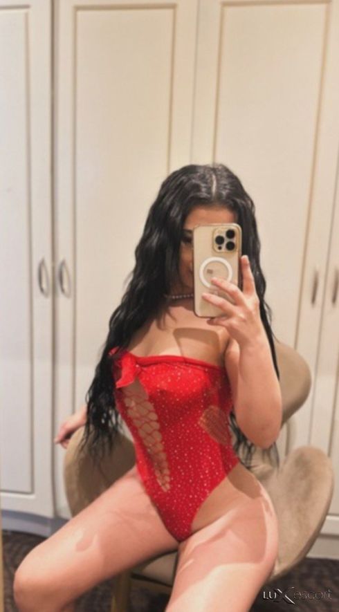 Top Brunete Girl Escort Luxury❤️ -  снимка 4