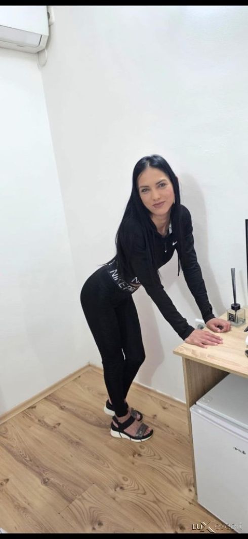 Realna kuchka -  снимка 1