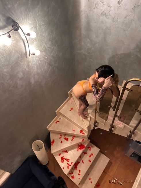 Тук съм за кратко сладури💦 -  снимка 8