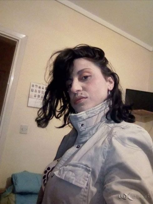 Novo v grada -  снимка 0