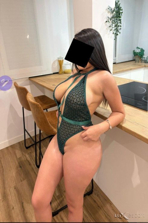 Елеонора💯🔥 -  снимка 1