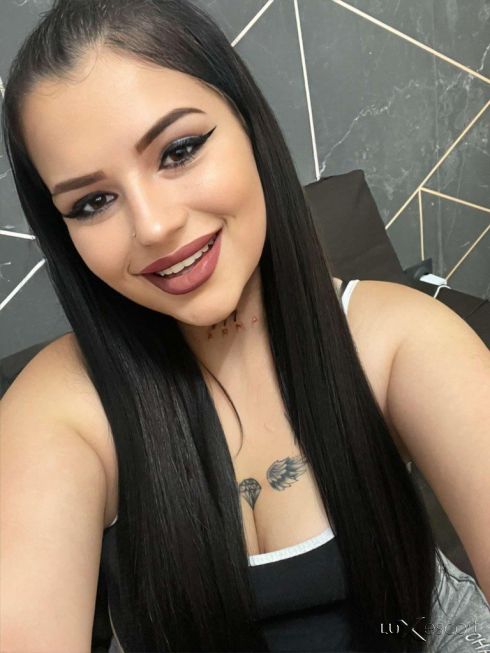 💎Pamela Diamond💎 -  снимка 3