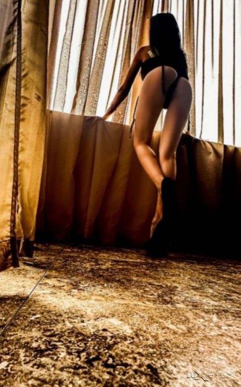 💰NEW HOT EROTIC GIRL 💰 -  снимка 2