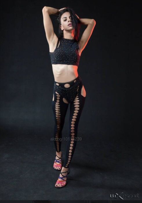 Десита Топп😍 -  снимка 4