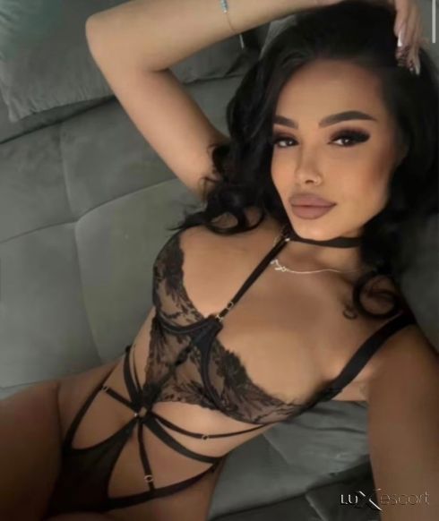 Предлагаме тройка с колежка! 😍😘 -  снимка 0