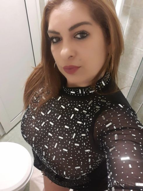 New Girls Really Top Escort Call Me Hotell or Adres -  снимка 0