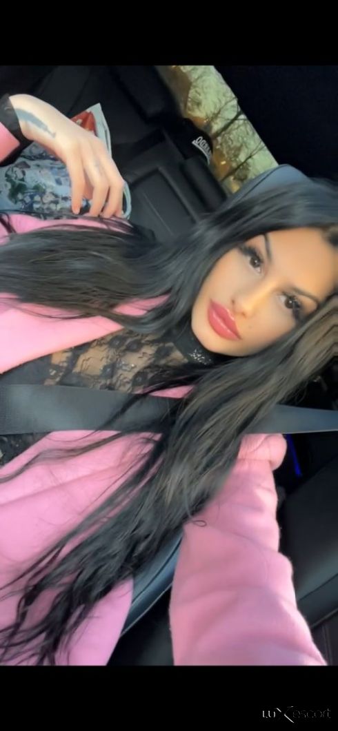 Call me 🥵 -  снимка 0