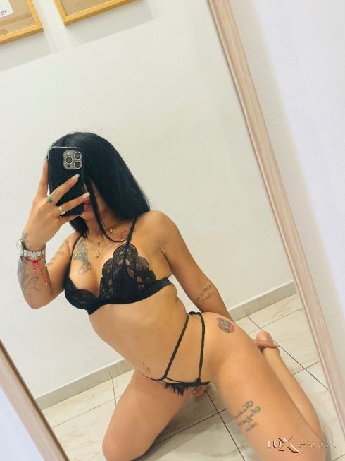 🔥🫦Hot Melissa 🔥🫦 -  снимка 3