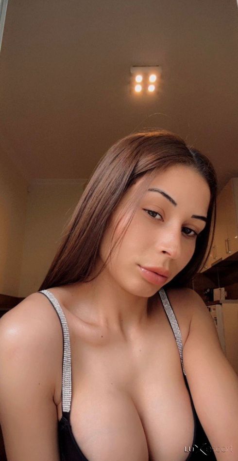 Top Escort Lora -  снимка 4