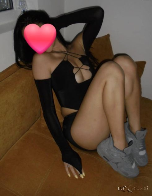 Нова в града 🥰 -  снимка 4