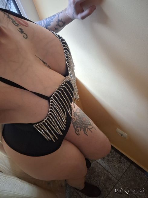 Здравейте сладури 💋 -  снимка 4
