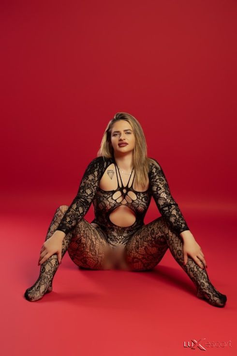 Top escort -  снимка 5