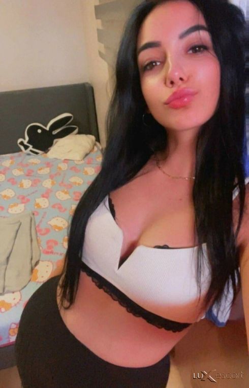 Малка приятна сладурана за вас час 200 -  снимка 0