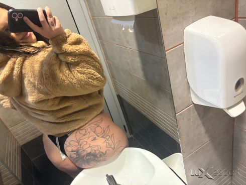 💋Нежна и коректна тук за вас❤️ -  снимка 2