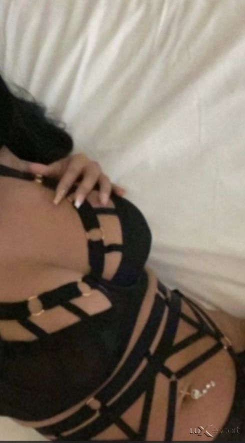 Hot PAMELA -  снимка 3