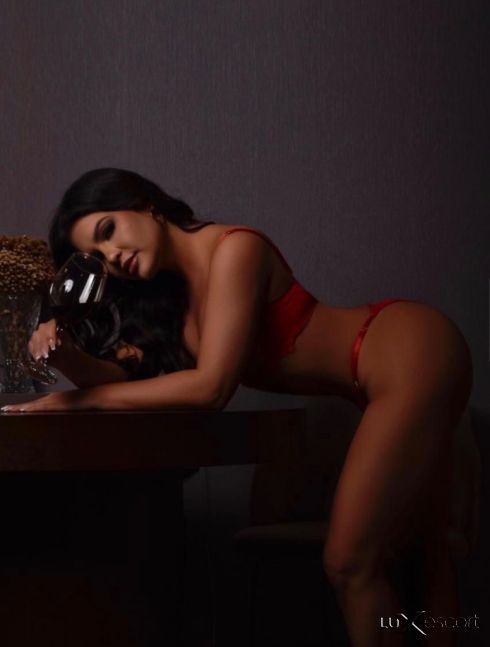 🔥🙈💋 Може би точно мен чакаше..😜💋🔥 -  снимка 1
