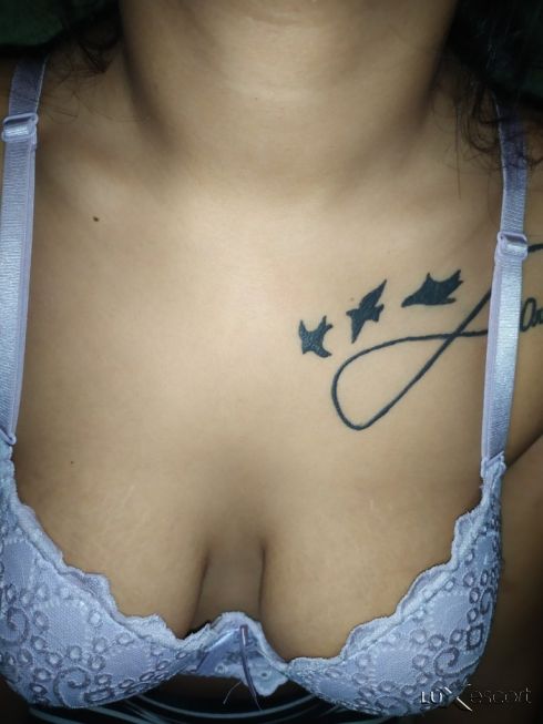 🤤🍇😈Вики е тук😈🍇🤤 -  снимка 2