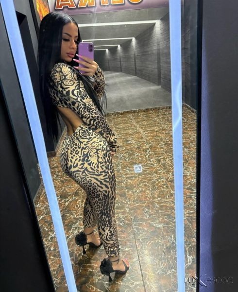 Natalie🥰🥰🥰😘 -  снимка 0
