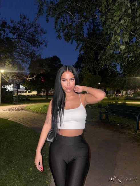 Natalie🥰🥰🥰😘 -  снимка 4