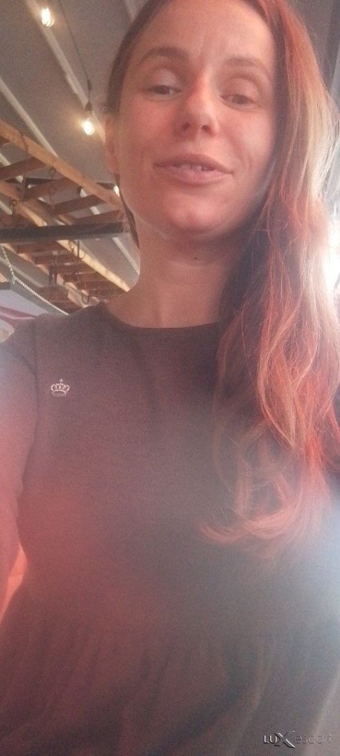 Ескорт компания за щедри и културни мъже☀️👍😘🍾🥂🥳🎄🍓🐶 -  снимка 0