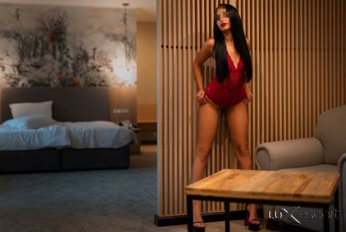 Лора ❤️Винаги си струва да ме опиташ -  снимка 4