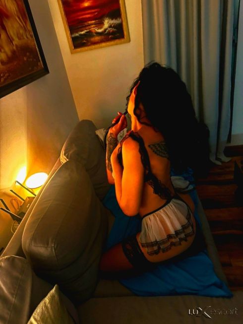 Красива роза Имам също и бързо опции за 15 минути 30€ -  снимка 0