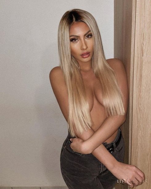 😈SARA EXCLUSIVE😈WhatsApp messages📞🔞🫦 -  снимка 5