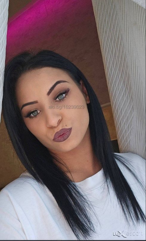 Alex  🤩😯 -  снимка 0