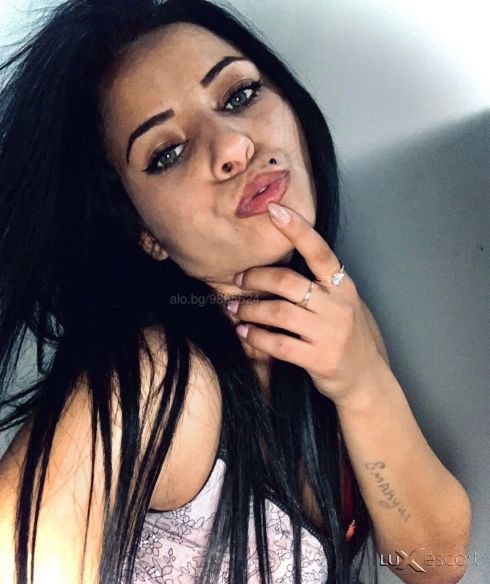 Alex  🤩😯 -  снимка 5