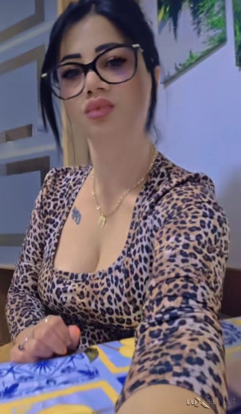 Нанси ново -Всичко без 250лв мед кон 100% -  снимка 10