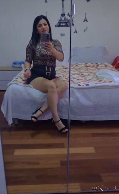 Нанси ново -Всичко без 250лв мед кон 100% -  снимка 13