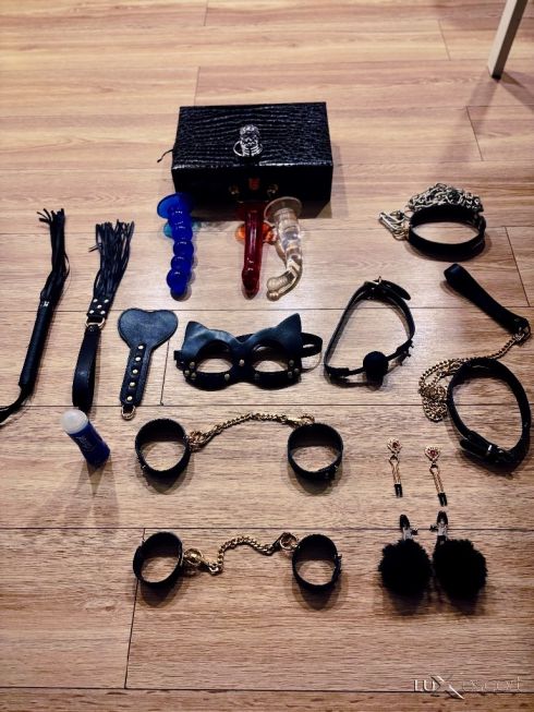 😈 строга господарка  😈 Страп-от ,Фетиш BDSM -  снимка 2