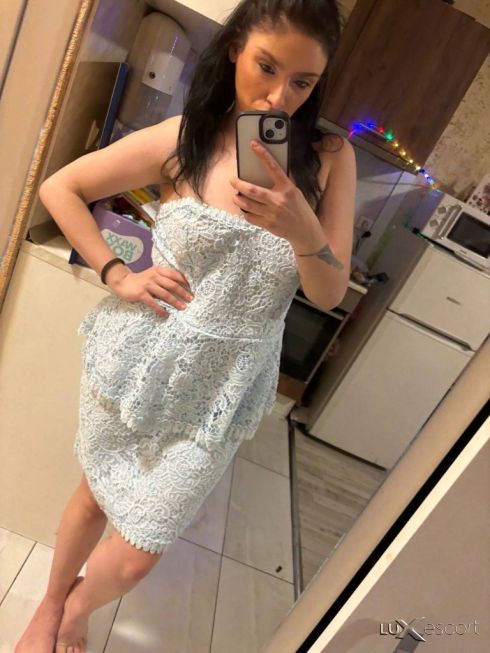 Свирка в кола 40 лв със кондом  70 лв без -  снимка 12