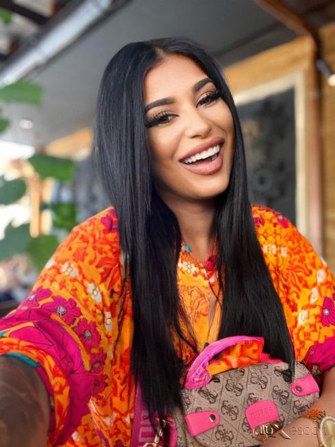 Здравейте казвам се Виктория -  снимка 3