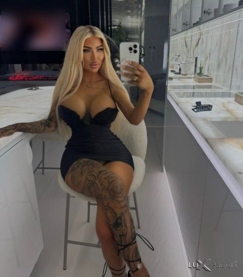 Call me Baby 🥵 -  снимка 0