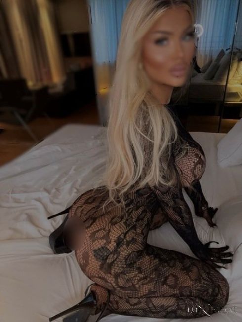 Call me Baby 🥵 -  снимка 8