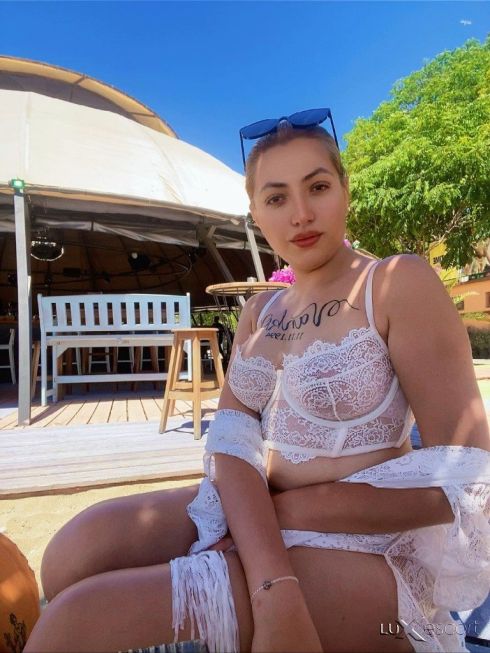 ‼️Please‼️ Read ‼️My Ad Carefully‼️ I Travel ‼️Escort‼️ 🏨 🚕 -  снимка 3