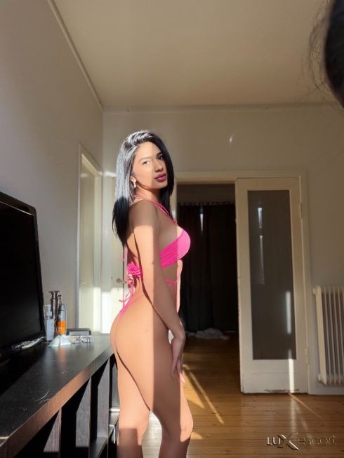 ⚜️Top Escort⚜️VIP⚜️Girl⚜️GFE🫦 -  снимка 4