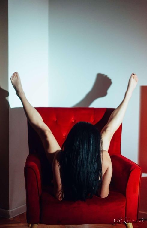 Нова съм  в града -  снимка 6