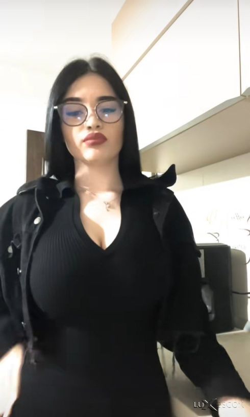 Нова съм.Много палава ако не вярваш потърси ме на Viber. -  снимка 7