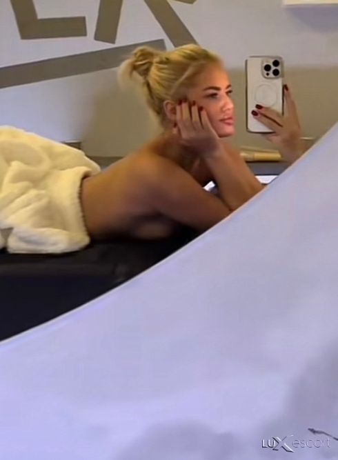 Една нощ, един спомен 🫦 -  снимка 0